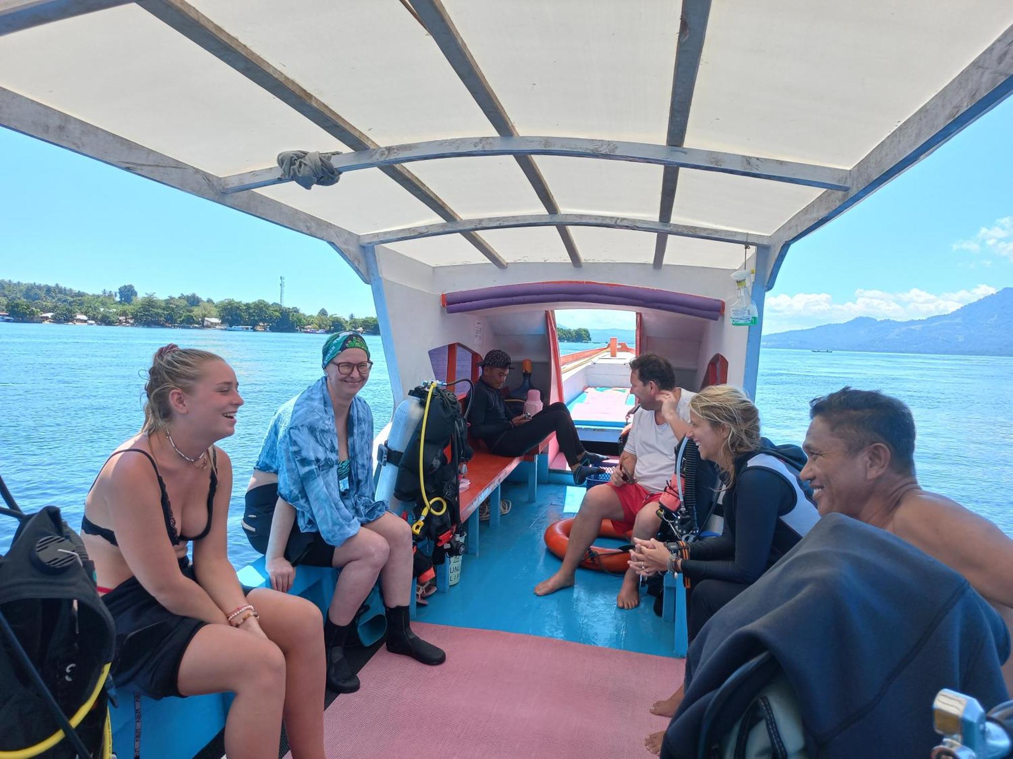 4 Sisters Divers Bunaken Εξωτερικό φωτογραφία