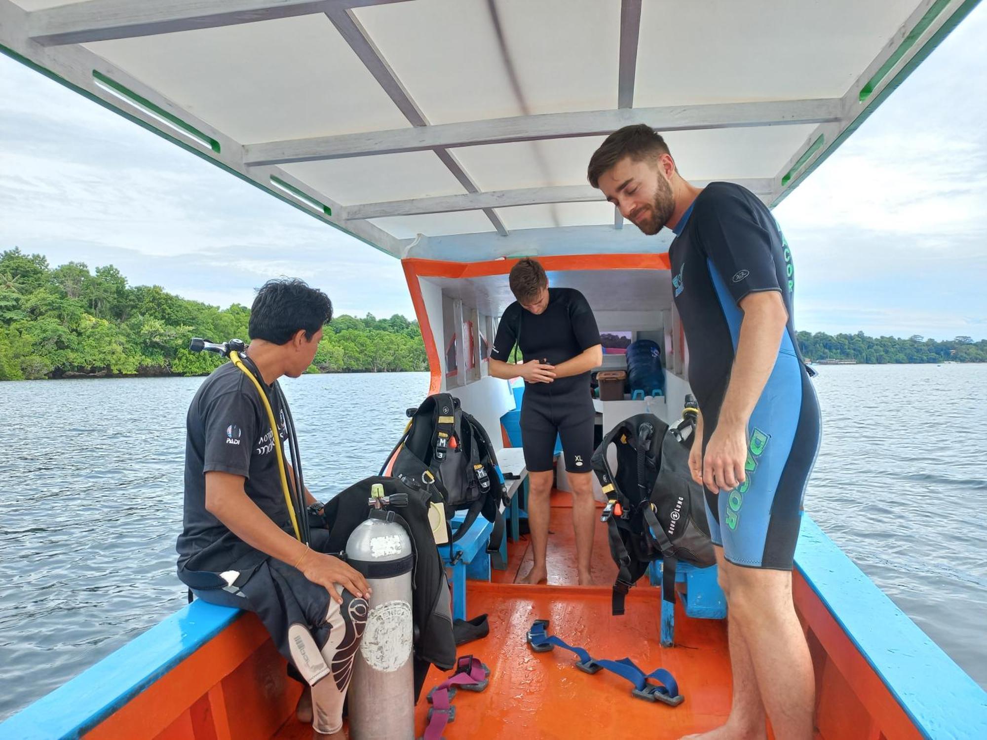 4 Sisters Divers Bunaken Εξωτερικό φωτογραφία